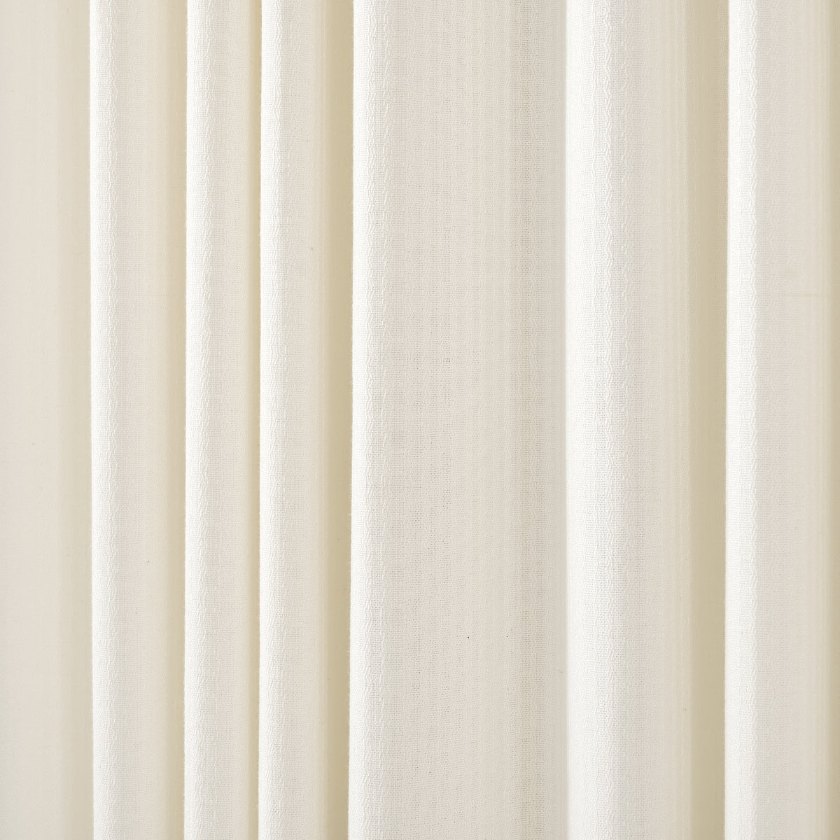 Ansel Slub Weave Curtains in Chalk, drape close up